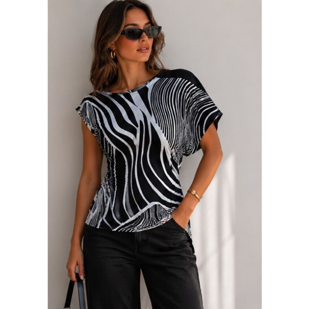 Frank Lyman Design Black & White Zebra-Print Tunic Top Mesh Sleeve SZ 6